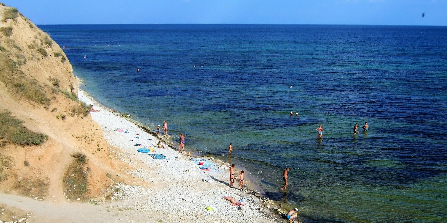 Морской пляж в Окуневке